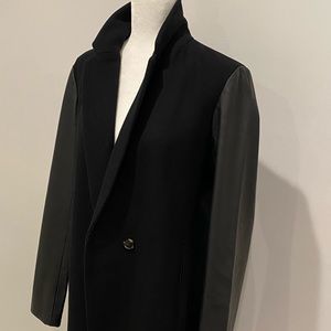 AQUA WOOL COAT with leather sleeves